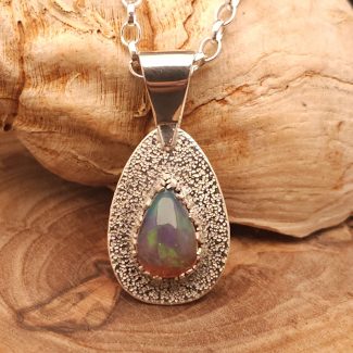Opal pendant